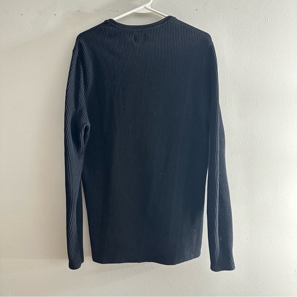 Long Sleeve Crew Neck - Picture 3 of 3